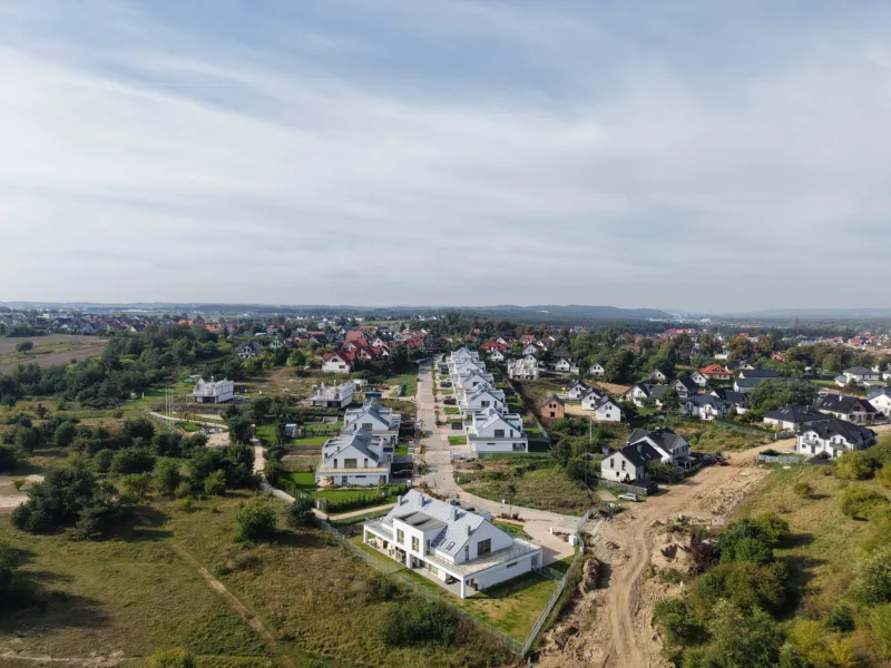 Brizo Park i zieleń wokół osiedla, widok z drona